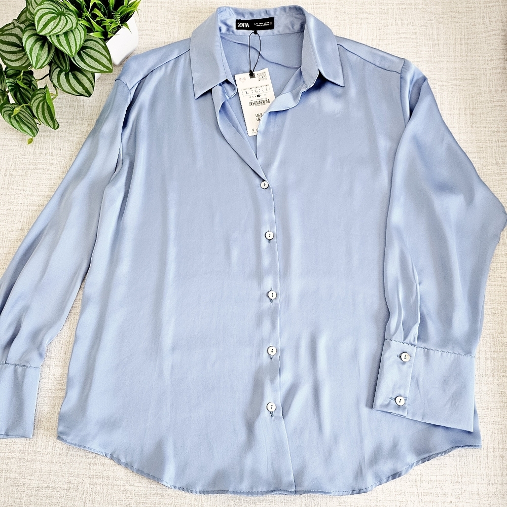 🆕️Zara Satin Sky Blue Button-Up Blouse SZ Large - Picture 9 of 12
